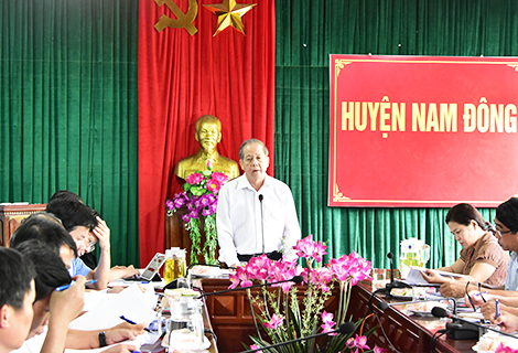 Chủ tịch UBND tỉnh Phan Ngọc Thọ phát biểu chỉ đạo tại buổi làm việc