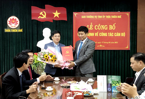 Đồng chí Đặng Hồng Sơn nhận quyết định bổ nhiệm