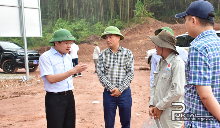 Kiểm tra các mỏ khoáng sản trên địa bàn huyện Phong Điền